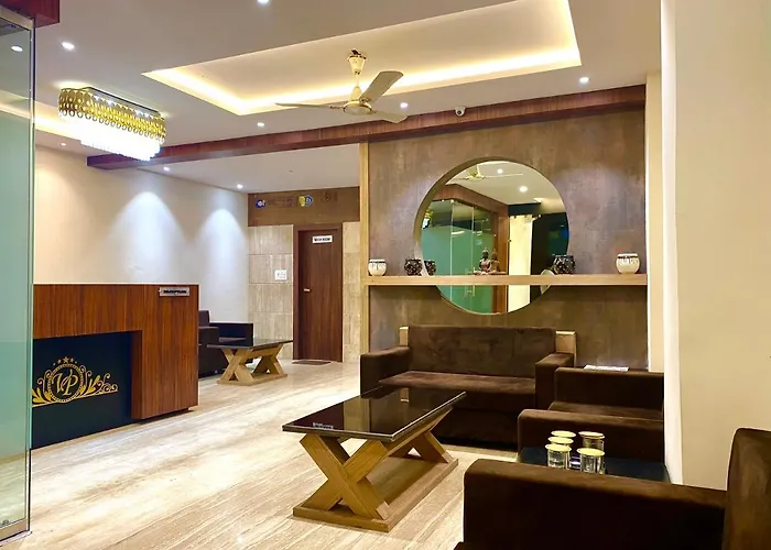 Hotel Vrindavan Palace