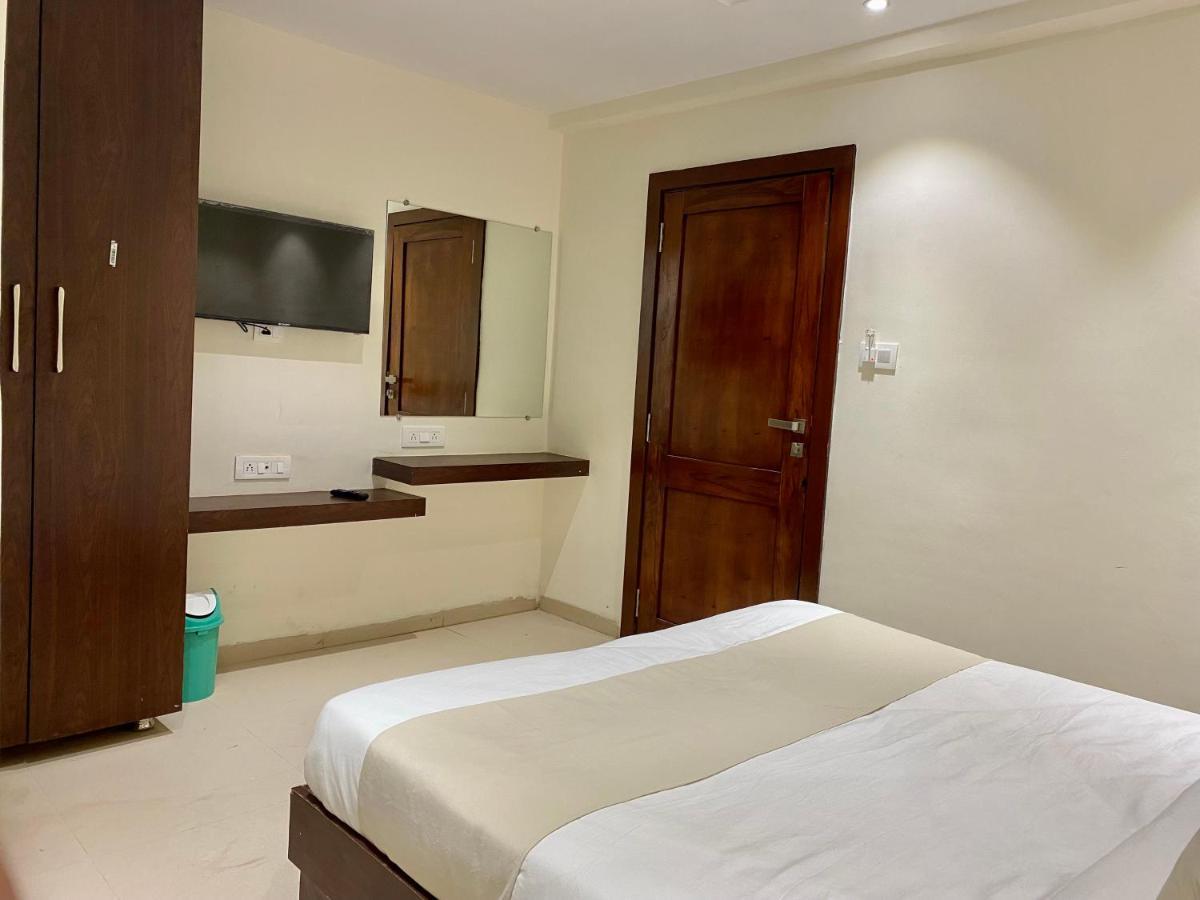 Vrindavan Palace 3* Indore